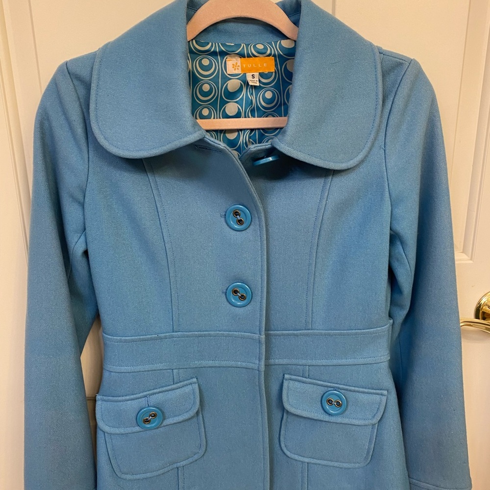 Tulle Blue Pea coat